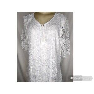 Beautiful White Knit Top 2X